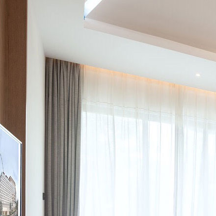 為一些公共場所設計標識英文